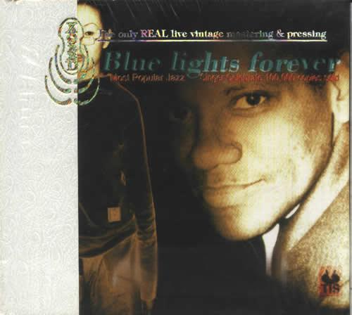 BLUE LIGHTS FOREVER 藍聲無限