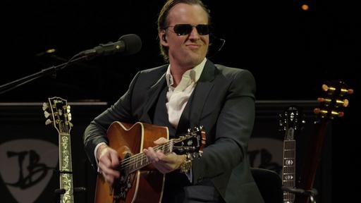 乔·博纳马萨 Joe Bonamassa Live at Radio City Music Hall 2015《ISO 33.1G》