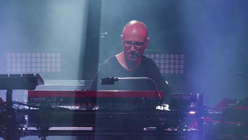 Schiller电子乐团 2016 现场音乐会 Schiller Zeitreise Live 2016《ISO 42G》