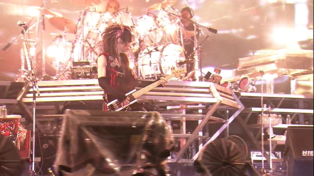 X JAPAN WORLD TOUR 2010 超強行突破 七転八起 ~世界に向かって~《DVD ISO 4.14GB》