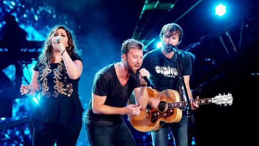 Lady Antebellum 战前女神 – Wheels Up Tour《BDMV 25.2G》