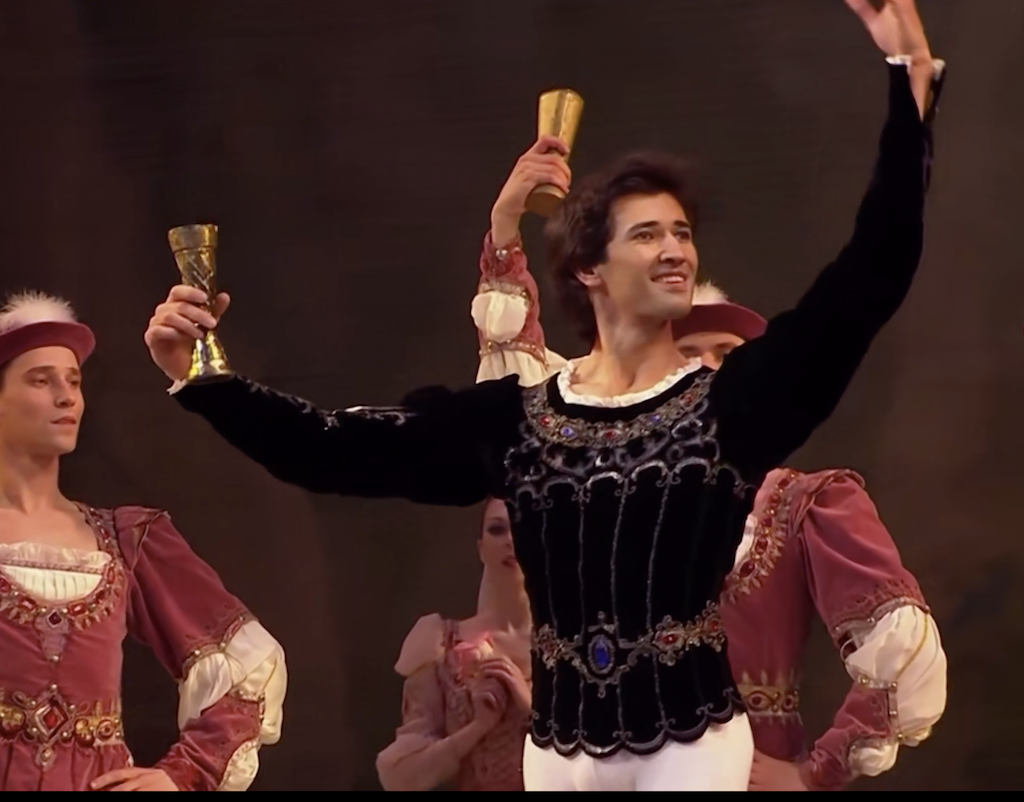 马林斯基大剧院芭蕾舞团 终极演出 天鹅湖 Swan Lake Mariinsky Theater 2007+纪录片《M2TS 39.02G》