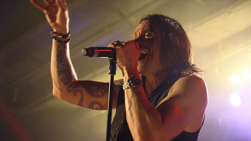 Slash Featuring Myles Kennedy & The Conspirators - Live At The Roxy 2015《BDMV 25.5G》