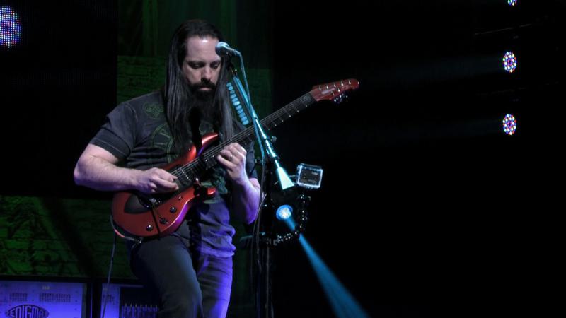 Dream Theater - Breaking The Fourth Wall 2014《BDMV 41.6G》