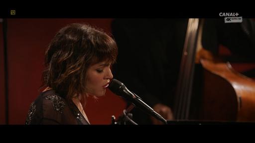 诺拉·琼斯 Ronnie Scott’s 爵士俱乐部现场 Norah Jones Live at Ronnie Scotts 2160p《HDTV TS 18.6GB》