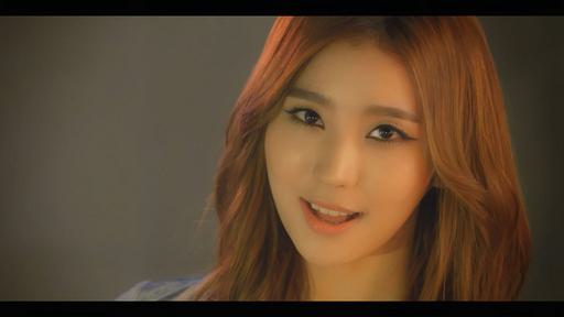 Hello Venus – Wiggle Wiggle 4K 2160P [Bugs MKV 398.6MB]