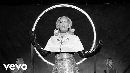 阿黛尔 Adele – Oh My God 2160P 4K [ProRes MOV 17.9GB]