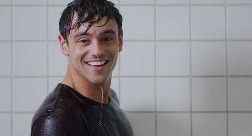 Charli XCX – Boys 1080P [WEB-DL MP4 323.5MB]