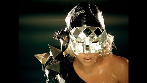 女神卡卡 Lady Gaga – Poker Face [专业高清修复] [WEB-DL MKV 739.5MB]