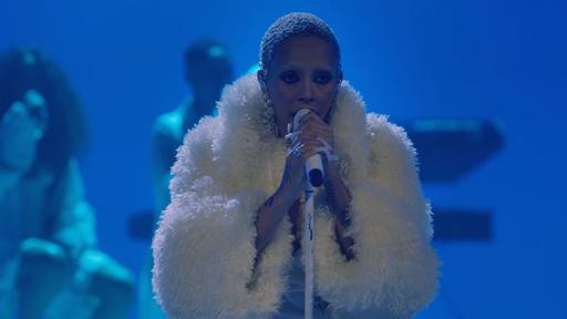 Doja Cat – Agora Hills (BBC Radio 1 Live Lounge) [WEB-DL MP4 635.4MB]