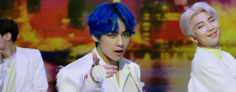 防弹少年团 BTS – Boy With Luv 1080P [ProRes MOV 4.28GB]